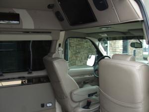 thumbs ford e150 2011 9a89c43a031f9b430e67befbbebf95a7 How Raised Side Doors Help the Disabled Driver