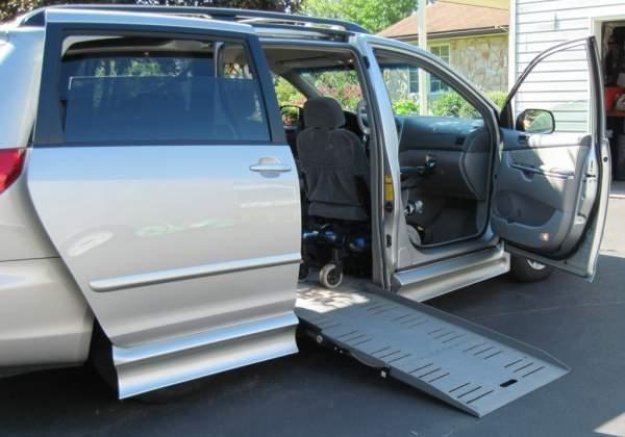 2007 Toyota Sienna Ext