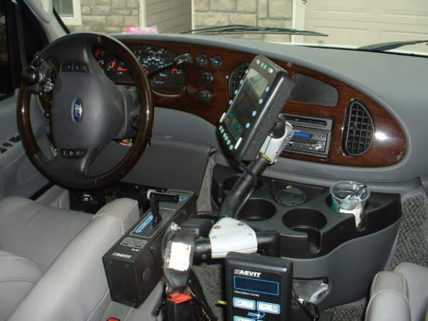 Ford E150 2008