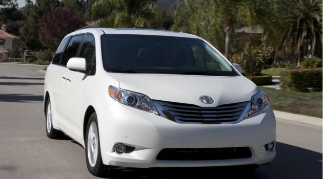 Toyota Sienna 2011