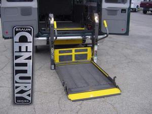 thumbs ford e150 2009 6a8250eaf31933a3c2061c5dc2bb2914 Quick And Easy Wheelchair Lifts Make Perfect Sense