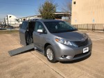 Dealer Sale New 2016 Toyota Sienna XLE